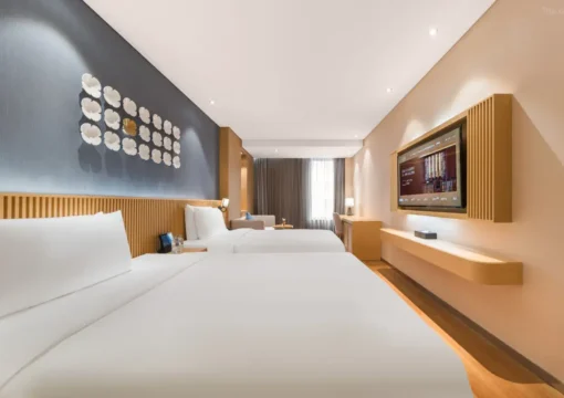 Deluxe Family Room (Parent-Child)