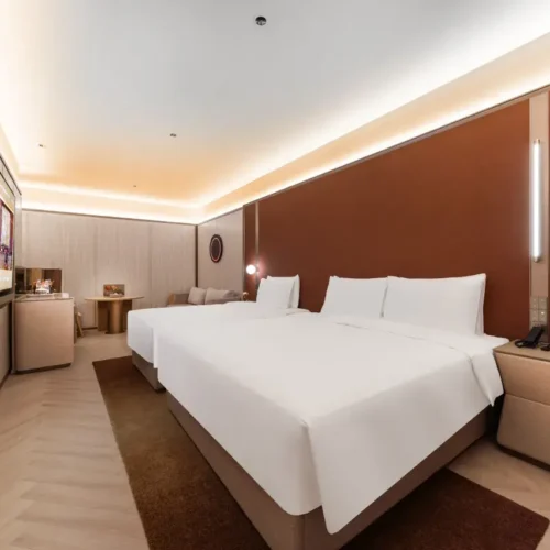 Deluxe Family Room (Parent-Child)