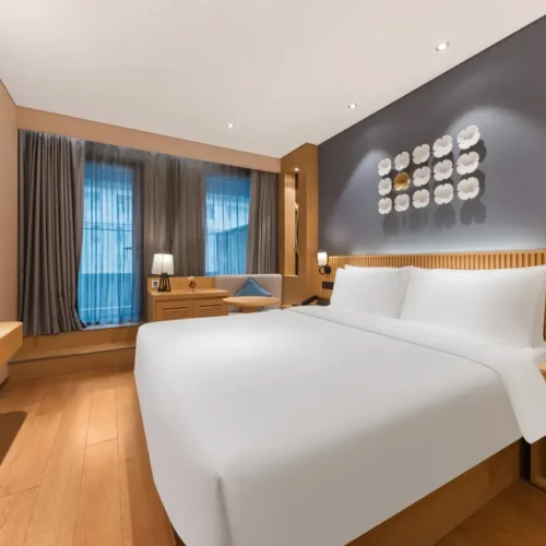 Deluxe Room (Double Bed) (Balcony)