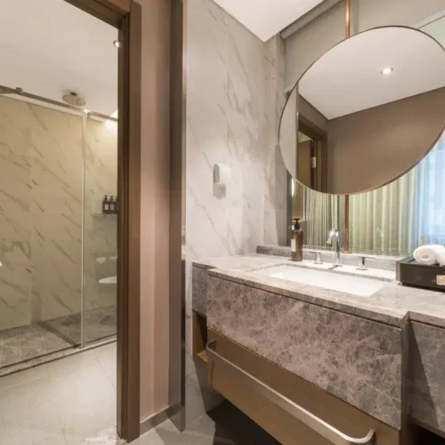 Executive Queen Room